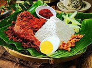 Nasi Lemak Bamboo (inanam) food