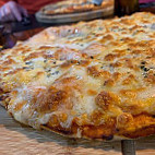 La Pizzeria Bar Restaurant food