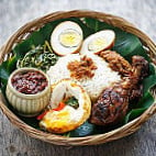 Nasi Ayam Lotus Cheng food