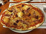 Pizzeria Il Pellegrino food