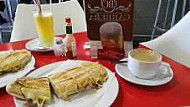 Cafetería Carrera food