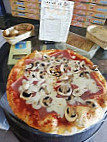Su Nuraxi Pizzeria food