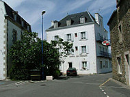 Hotel du Pouldu outside