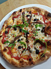 Terra Pizzas food