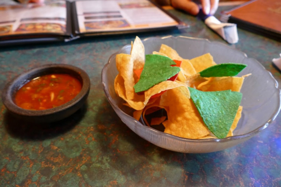 restaurant image