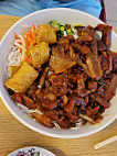 Golden Palace Chinese & Vietnamese Cuisine food