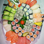 Naifusushi Comida