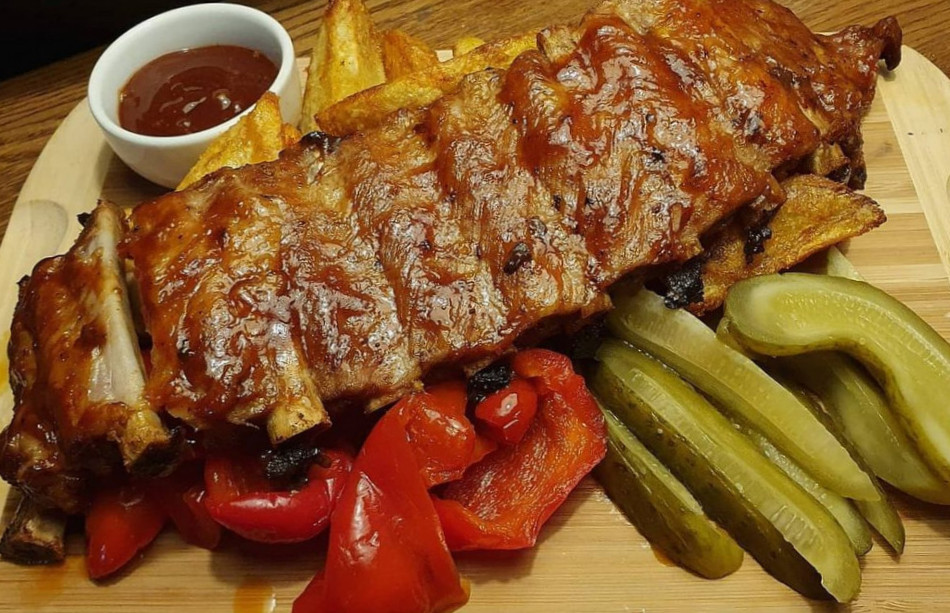 restaurant image