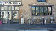 L'eden Rock Cafe inside