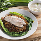 Wan Tan Mee Loong Foong Kok Xīn Lóng Fèng Gǔ food
