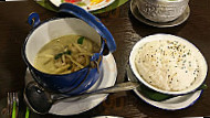 Pui's Thai Tapas food