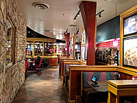 Red Robin Norman inside