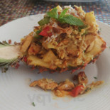 Cafeteria Lincoln food