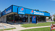 Domino's Pizza outside