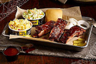 Dickeys Barbecue Pit food