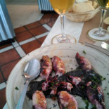 Picaro Restobar food