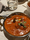 Curry Canela food