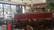 Café Matisse inside