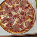 Santino's Pizzeria food