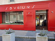Bistrot Saveurs outside