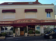 O' Sole Mio outside