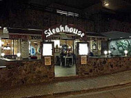 Tom´s Steakhouse inside