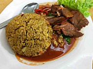 Nasi Berlauk Shah Alam food