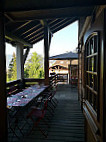 La Ferme Aux Beignets inside