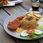 Restoran Anjung Mak Uda food
