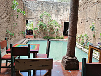 Ruinas Chimulco Restaurante inside
