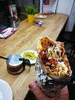 Main Döner Pizza food