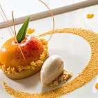 Anne Matthieu Omont Hôtel De France food