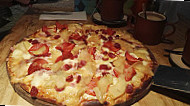Vigo'S Pizza Bar y Mas food