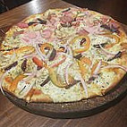 La Pizza Carlo food