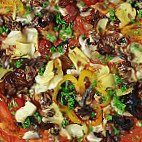 Pizzeria La Pimprenelle food