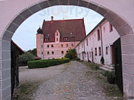 Schloss Eggersberg outside