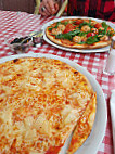 Pizzeria Lapasta food