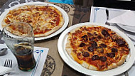 El Patio. Pizzeria food