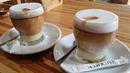 Café Café food