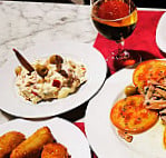 Cafeteria Casa Del Baron food