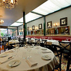 Bistrot de Paris food