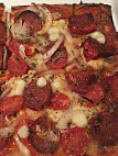 La Pizza Italiana food