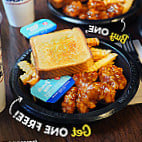 Zaxby's Chicken Fingers Buffalo Wings food