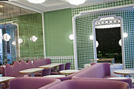 Laduree inside