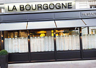 La Bourgogne outside