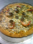 Ale's Pizza food