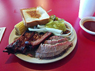 Marshall's -b-q food