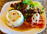 V Bistro Vietnamese Noodle Grill food