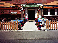 China Pavillon outside
