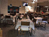 Restaurante Bar El Escaparate inside